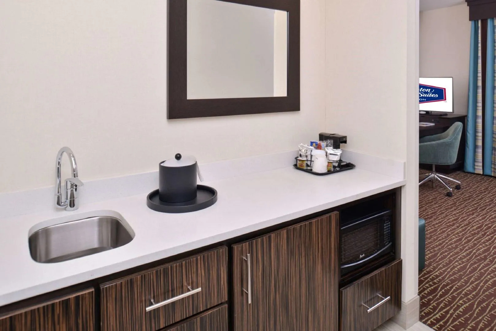 Hampton Inn & Suites Bend