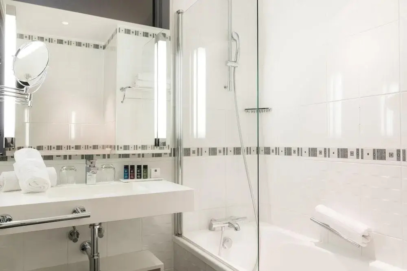 Hôtel HOLIDAY INN STRASBOURG ILLKIRCH