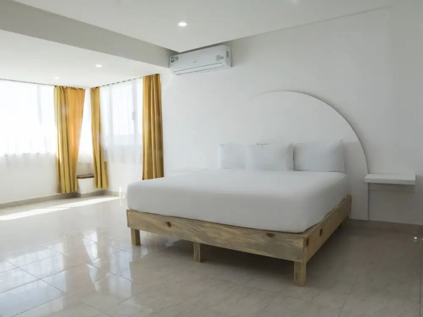 Capital O Santa Barbara