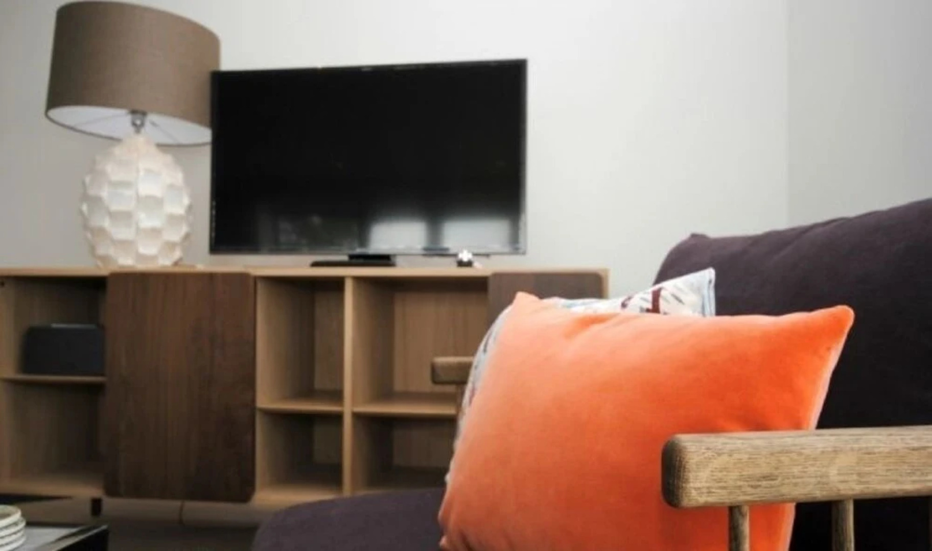 5 The Salterns, Chichester 401155