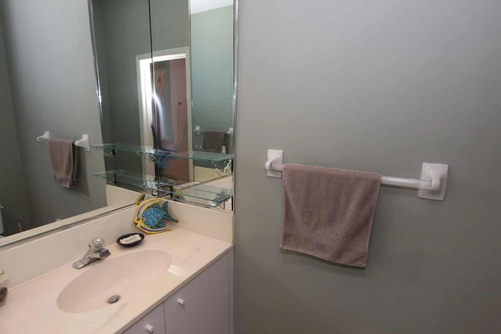 Cedars Tennis Resort by RVA