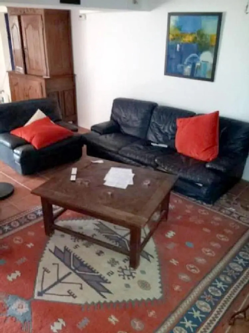 House With 4 Bedrooms in Le Thor, With Private Pool, Enclosed Garden a