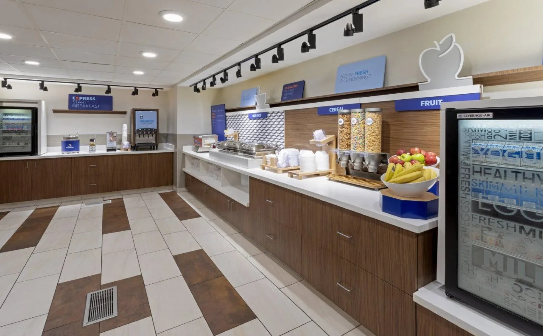 Holiday Inn Express & Suites Minneapolis – West End by IHG