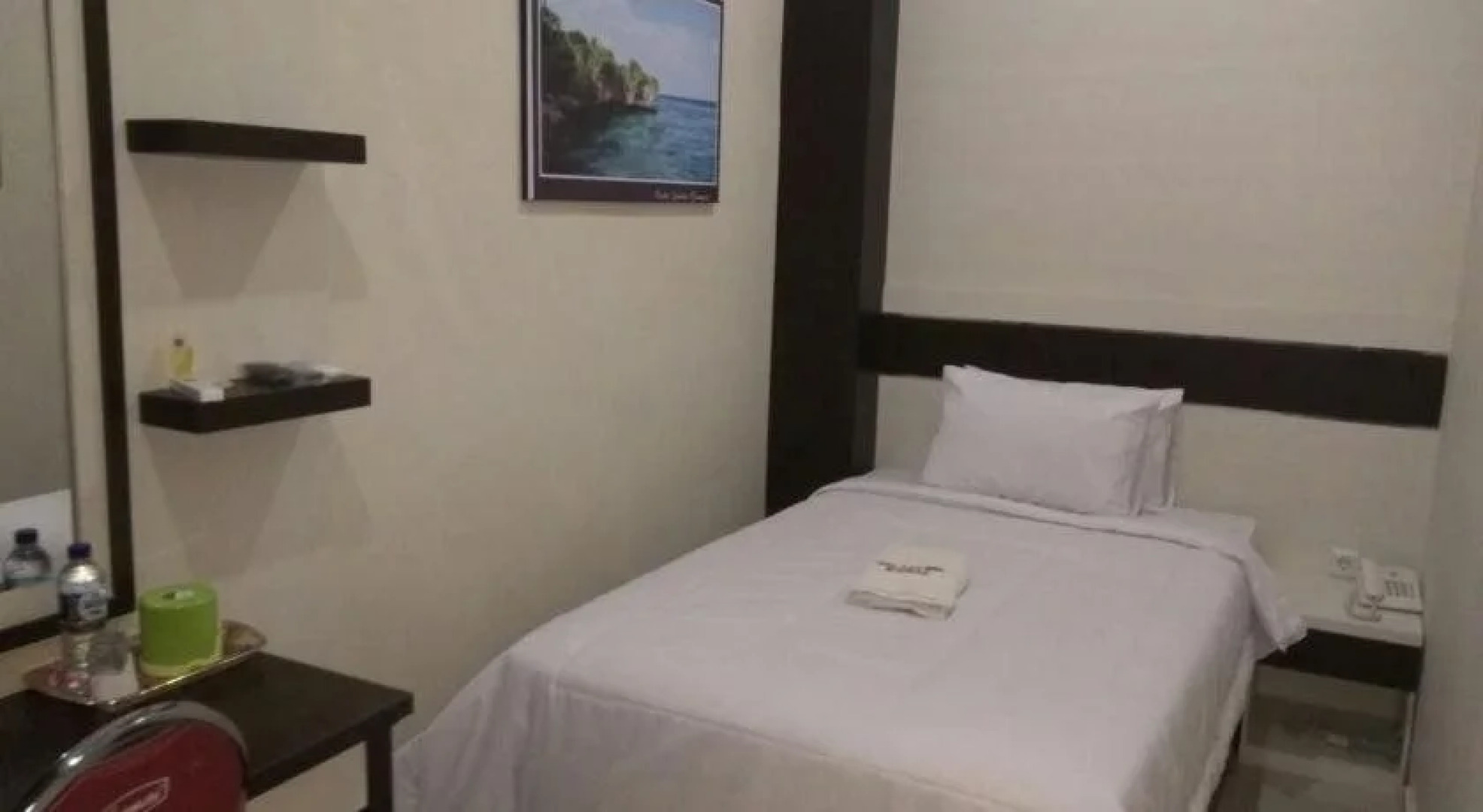 Galaxy Inn Hotel Baubau