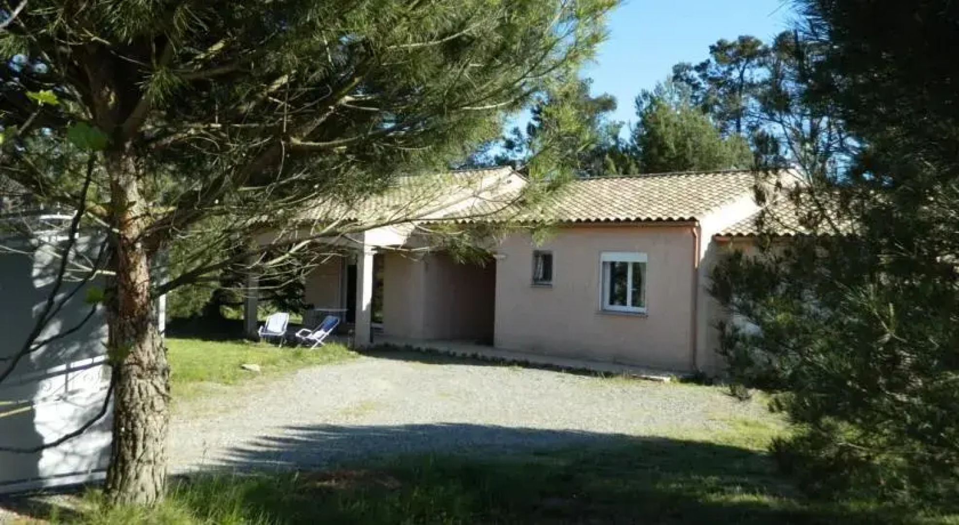 Holiday home Le Thou