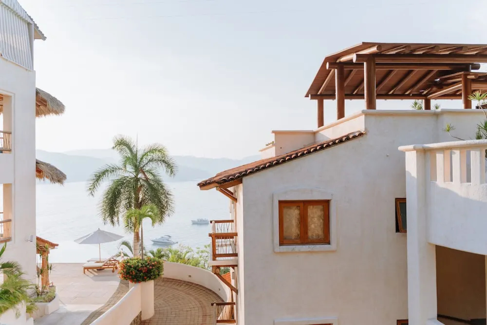 Pacifica Grand Resort & Spa Zihuatanejo