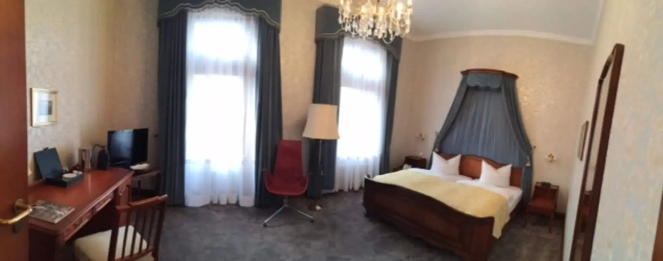 Romantik Hotel Schloss Rettershof