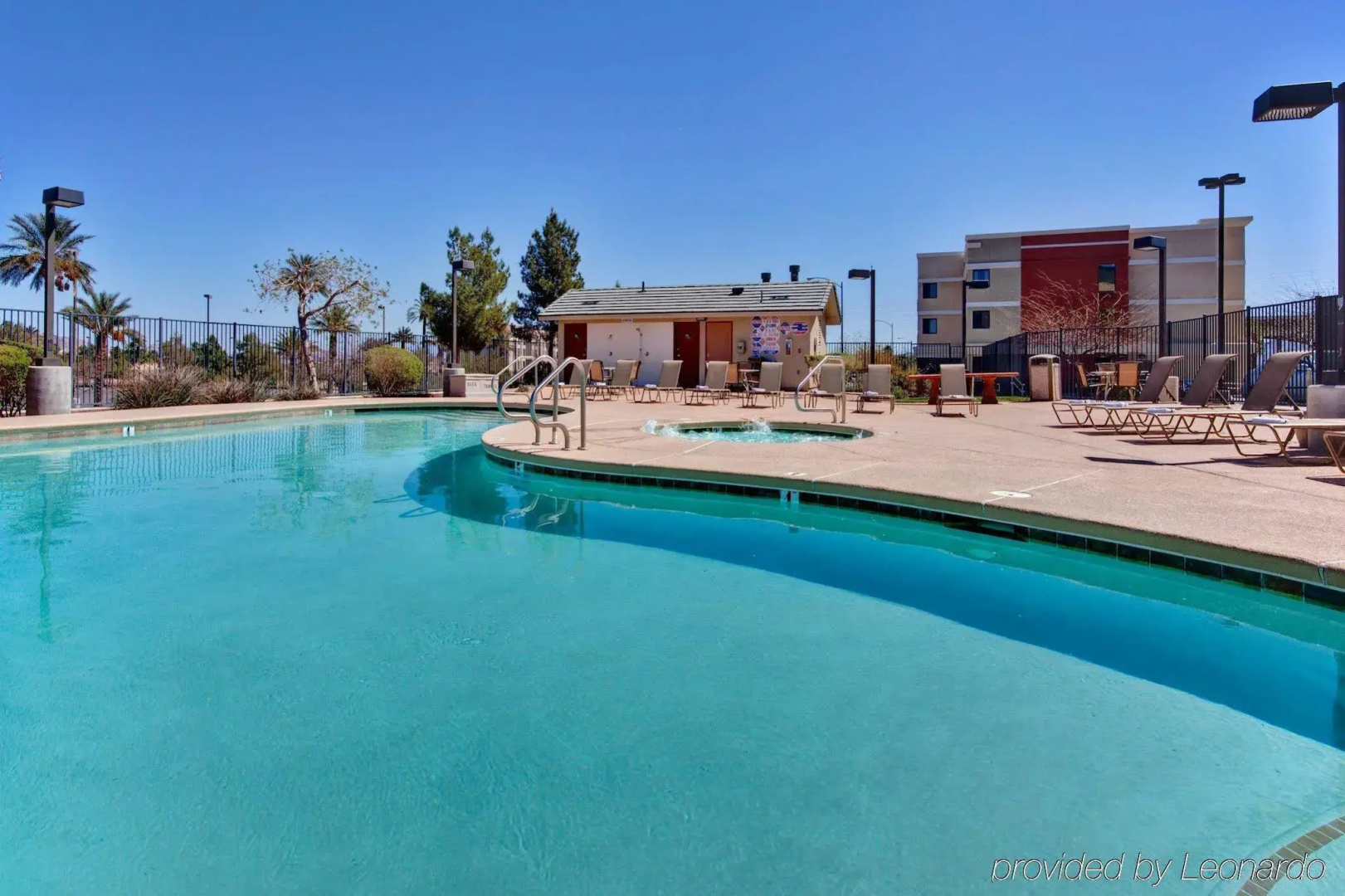 Holiday Inn Express Hotel & Suites Henderson by IHG