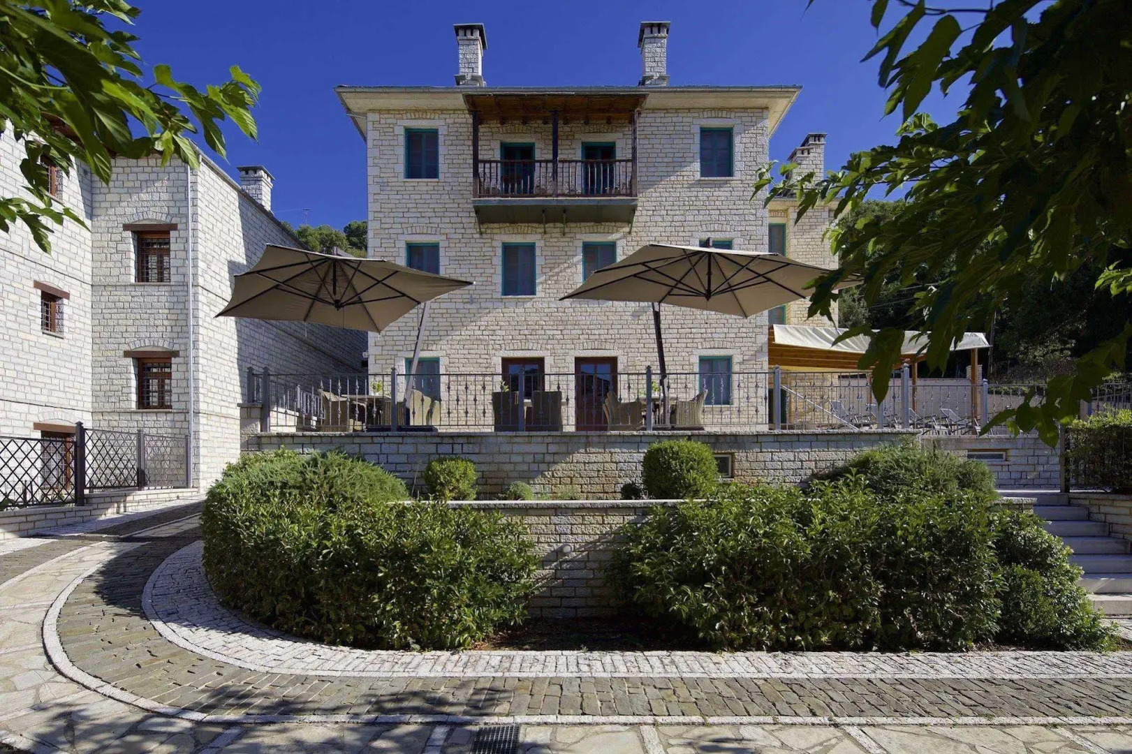 Zagori Suites Luxury Residences