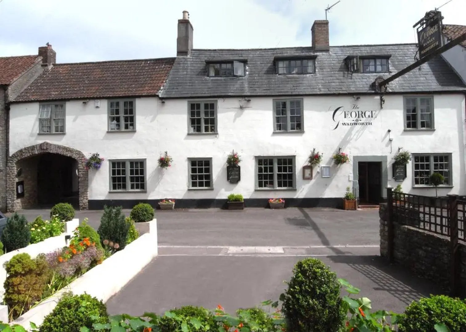 The George Inn