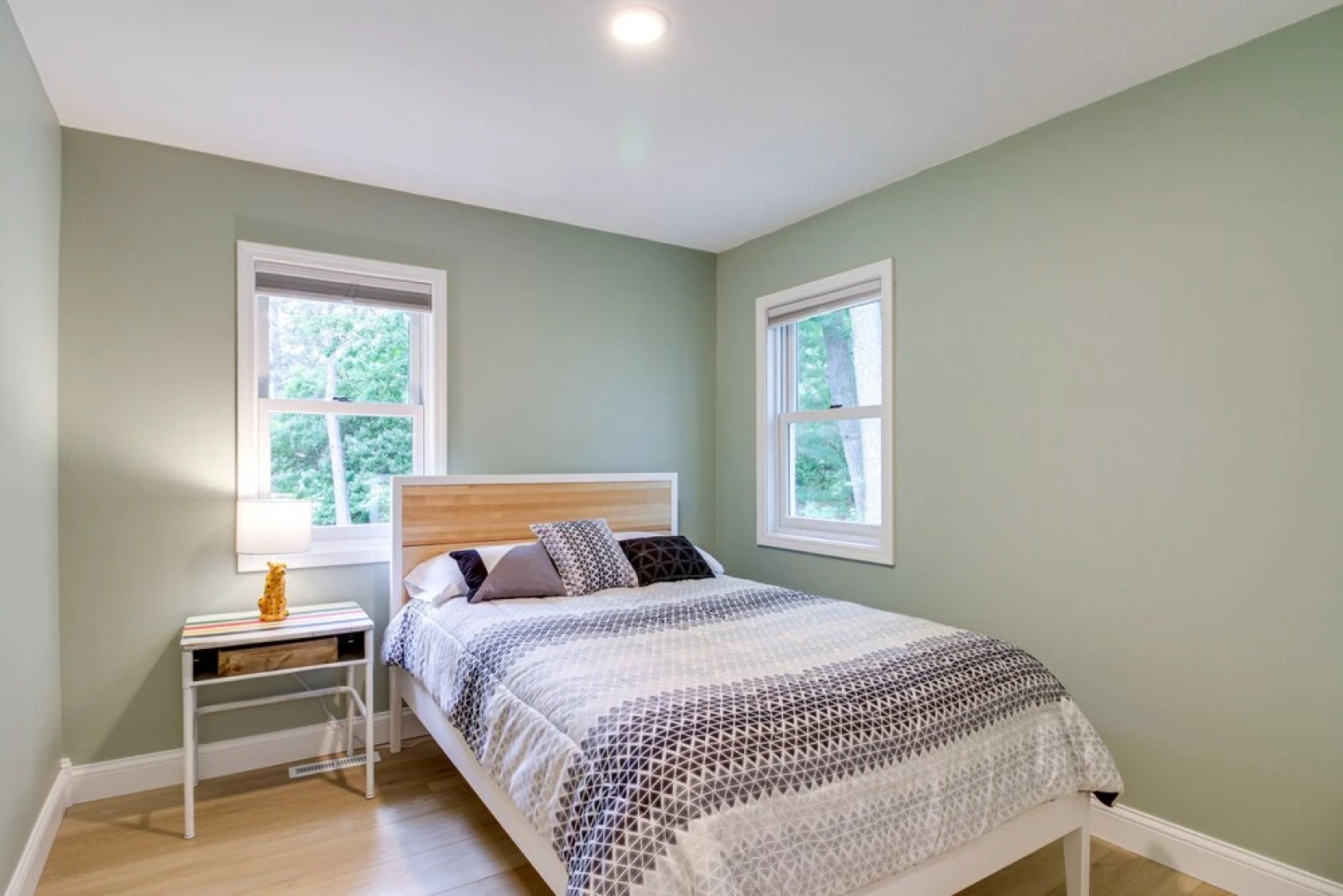 Nisswa Lake Getaway w/ Hot Tub + Kayaks!