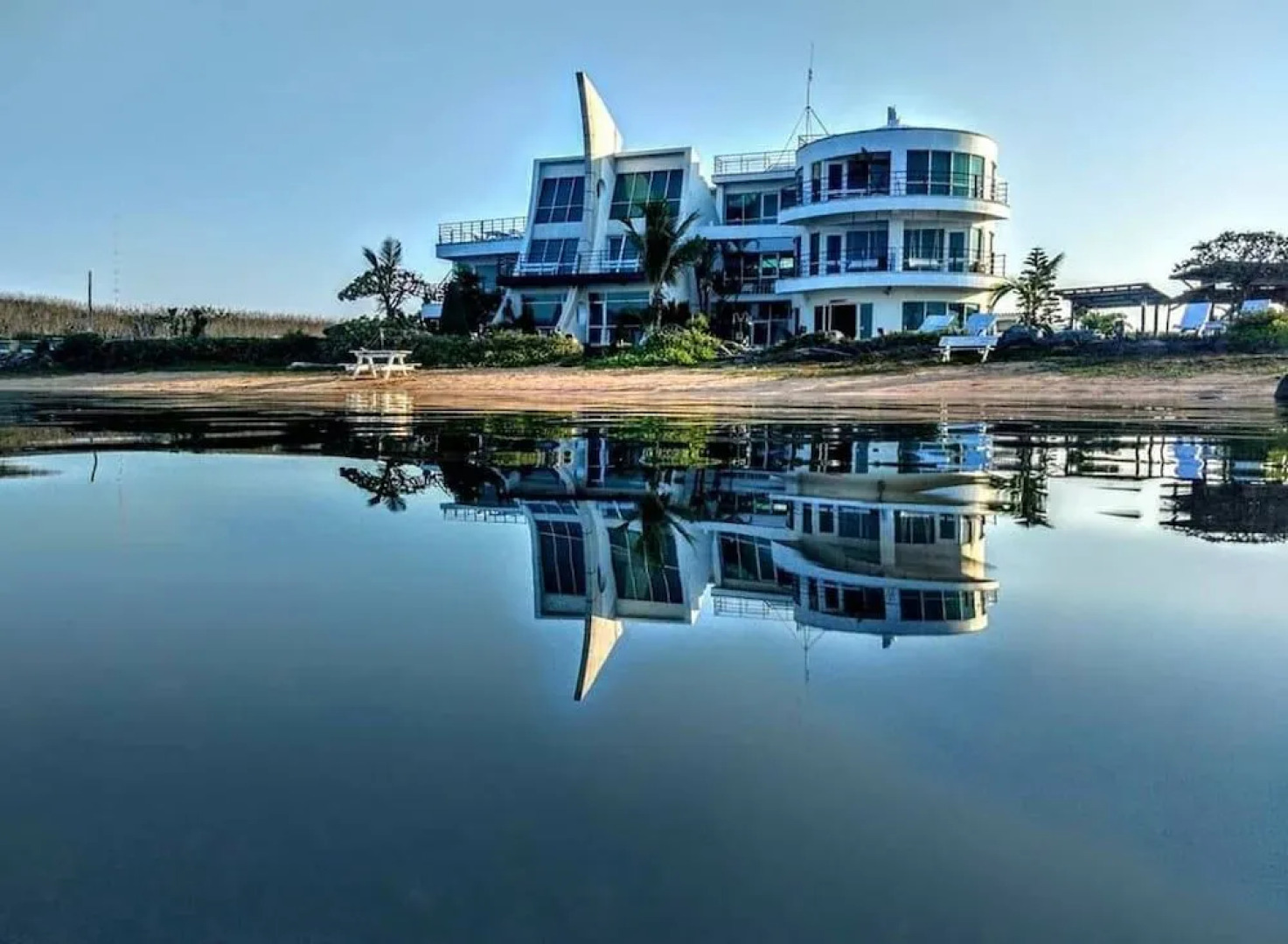 Migrator Intertidal Homestay