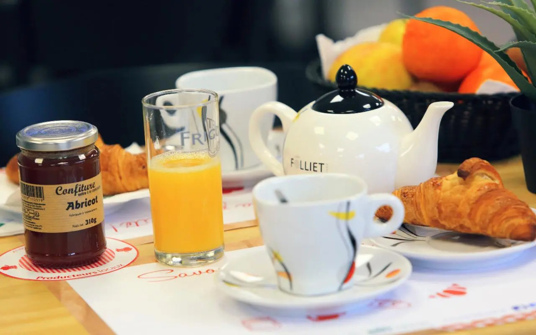 Brit Hotel Le Polder