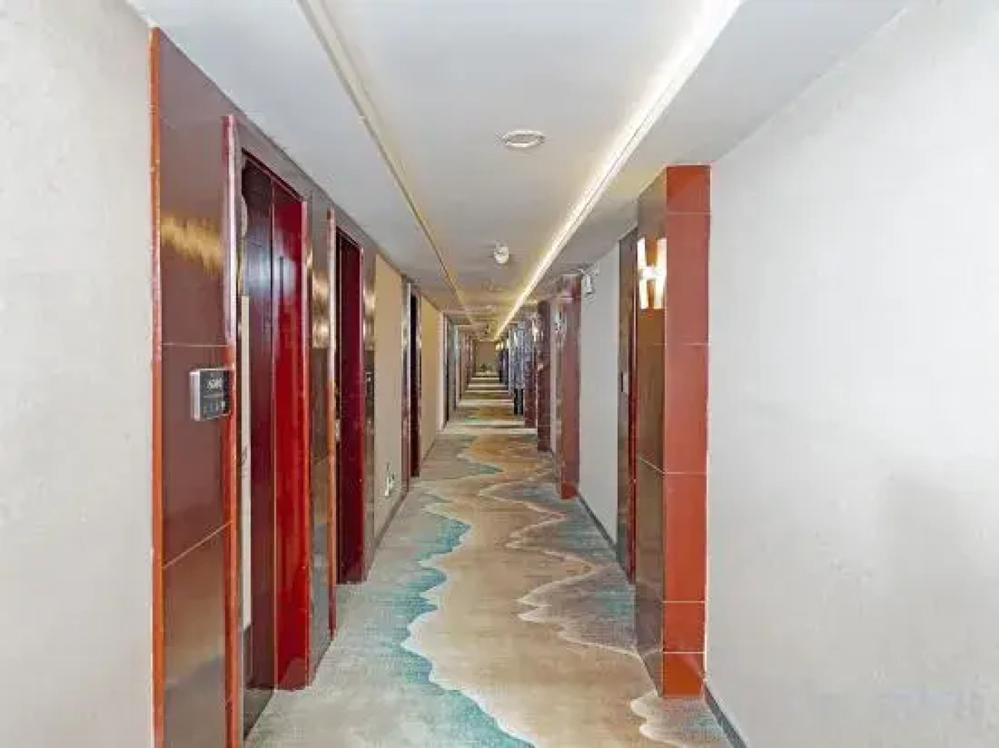 Hongwuxing International Hotel