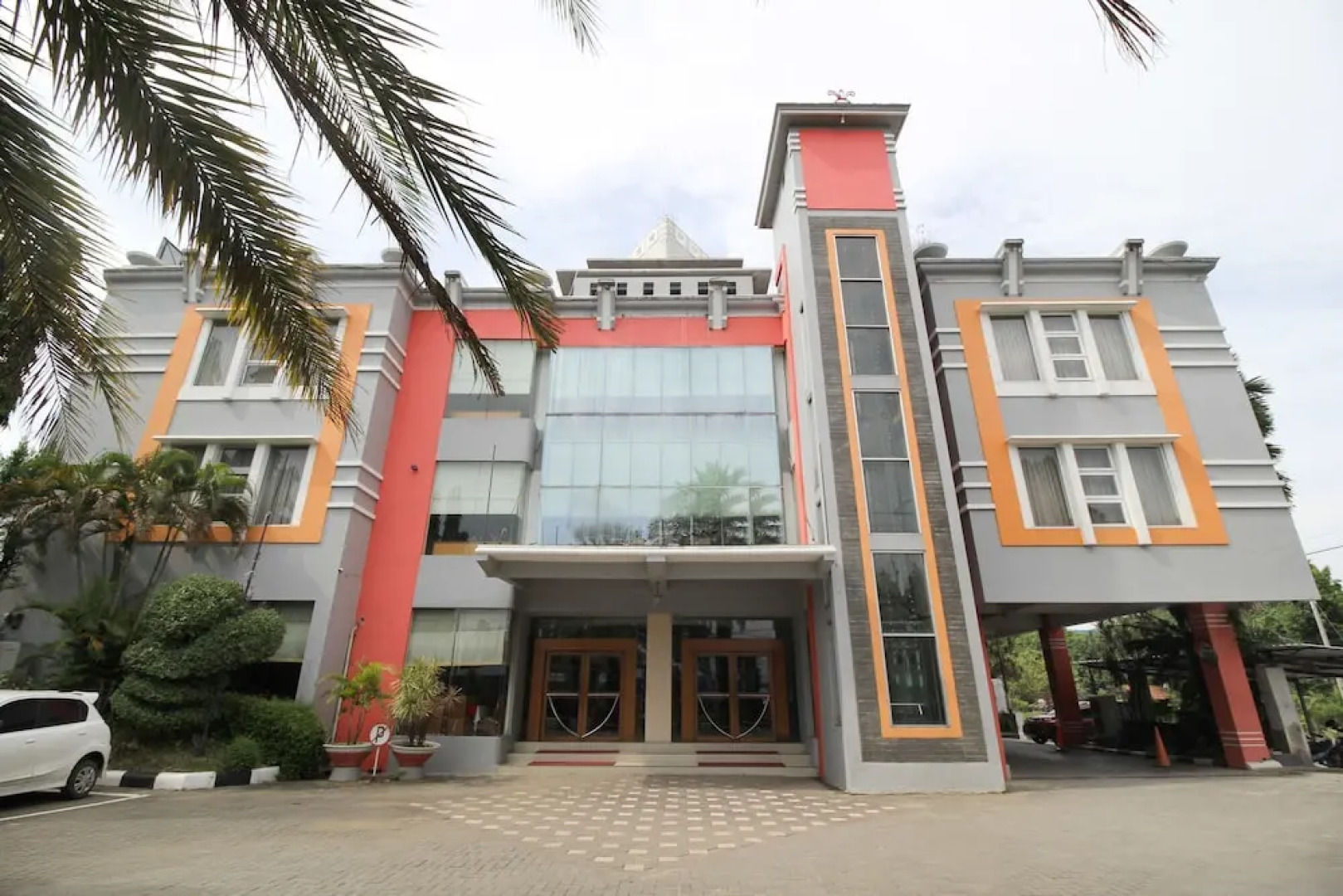 Airy Doktor Wahidin Sudirohusodo 2 Tegal