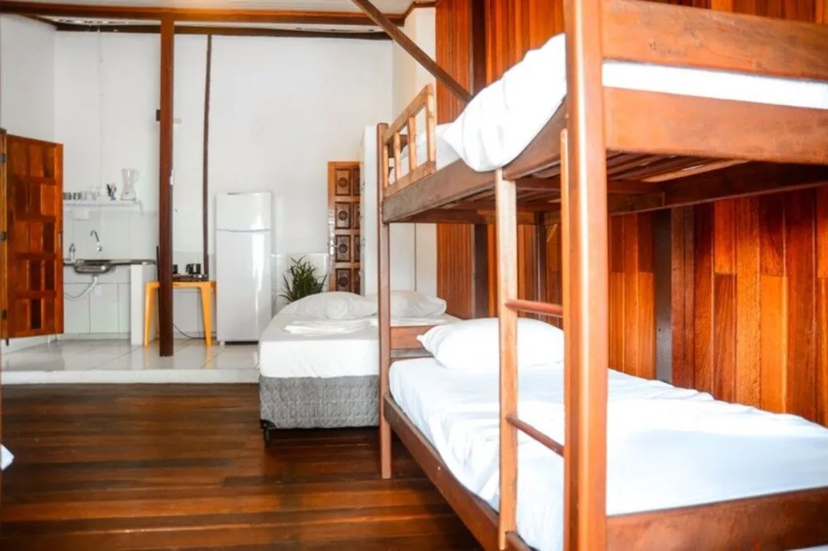 Morro Pub Beach House