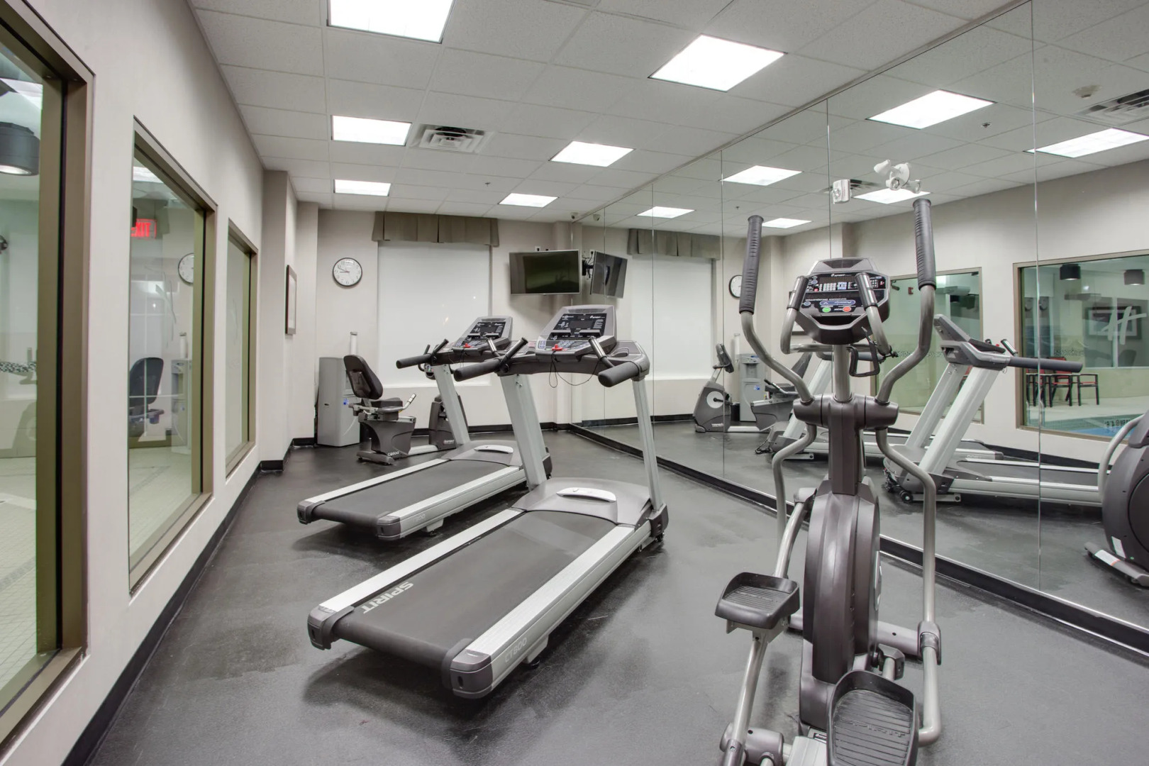 Holiday Inn Express & Suites Ottawa East - Orleans by IHG