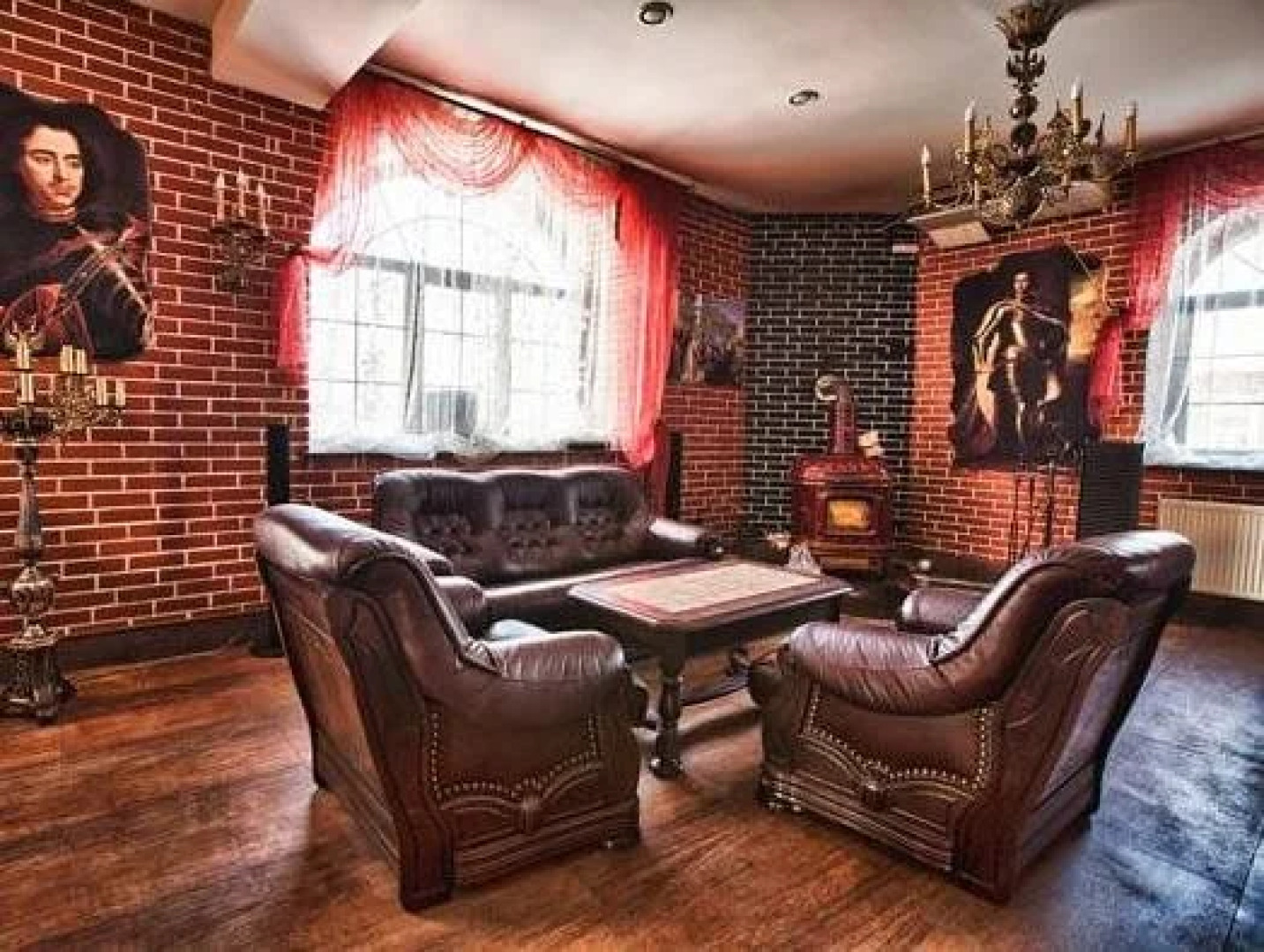 Петровский дворик