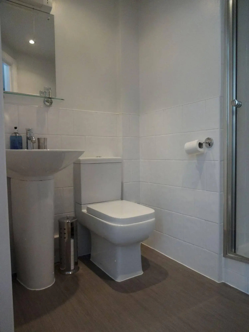 Aquarium Guest House