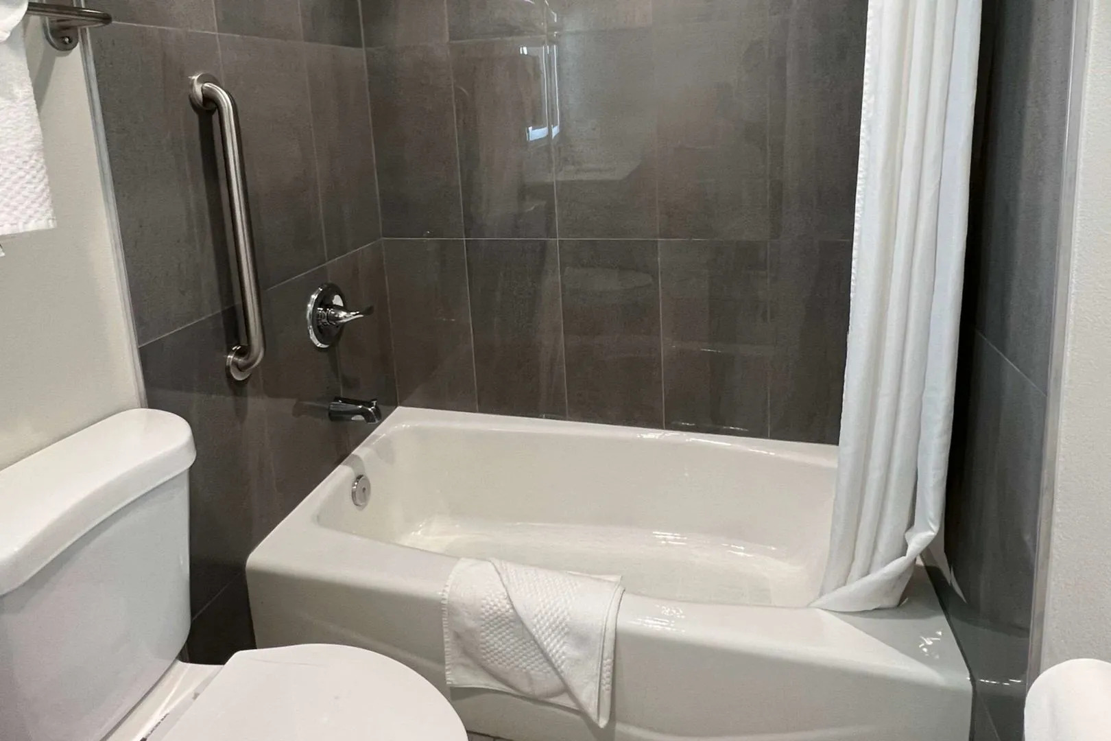 Quality Inn Tracy I-205