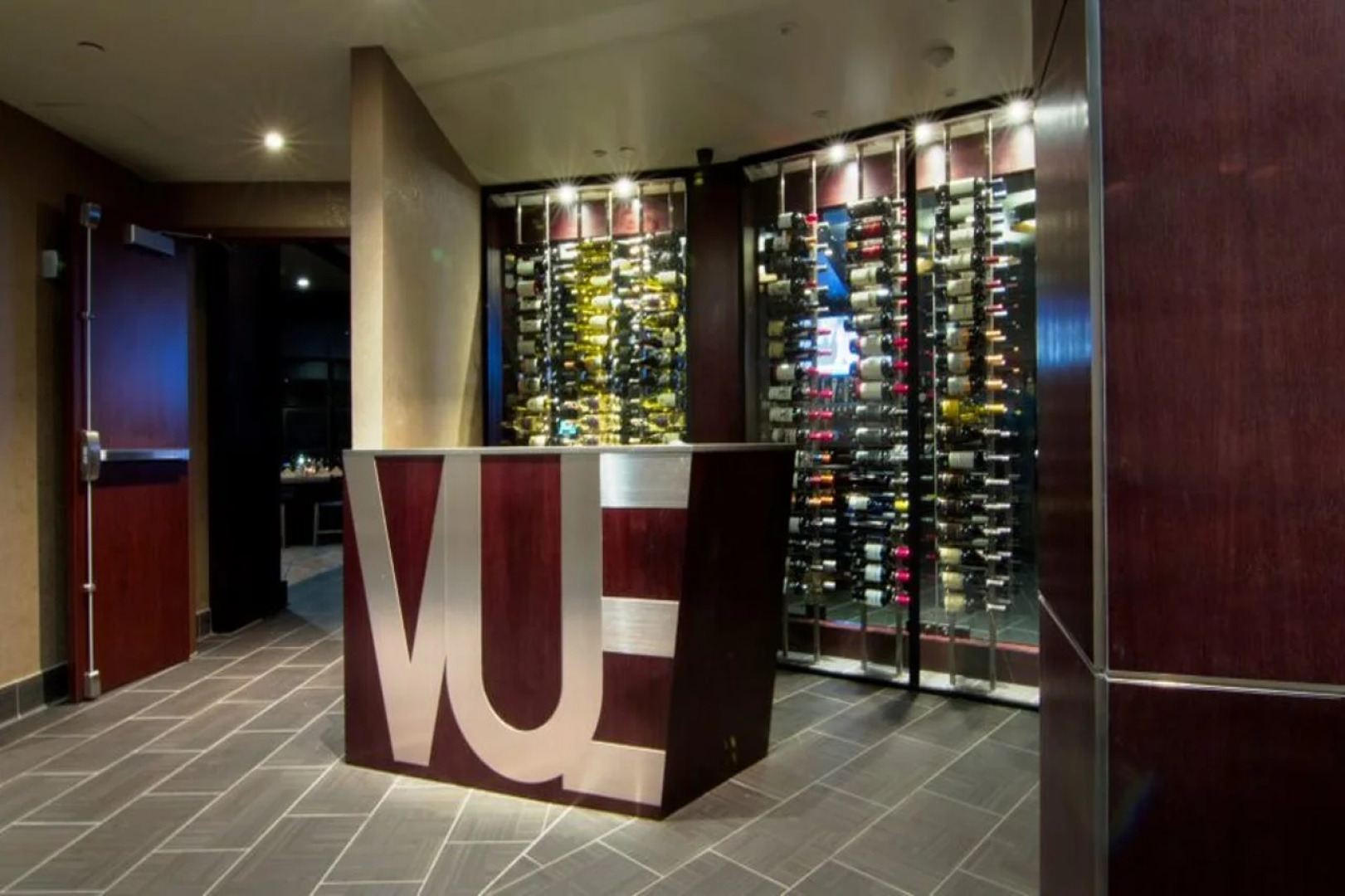 Holiday Inn Long Beach Airport Hotel and Conference Center by IHG