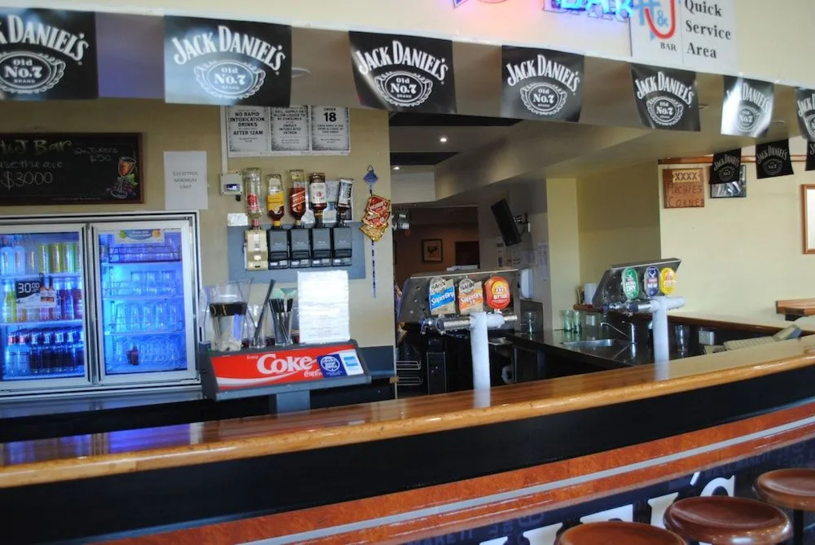 Nightcap at Horse and Jockey Hotel Warwick