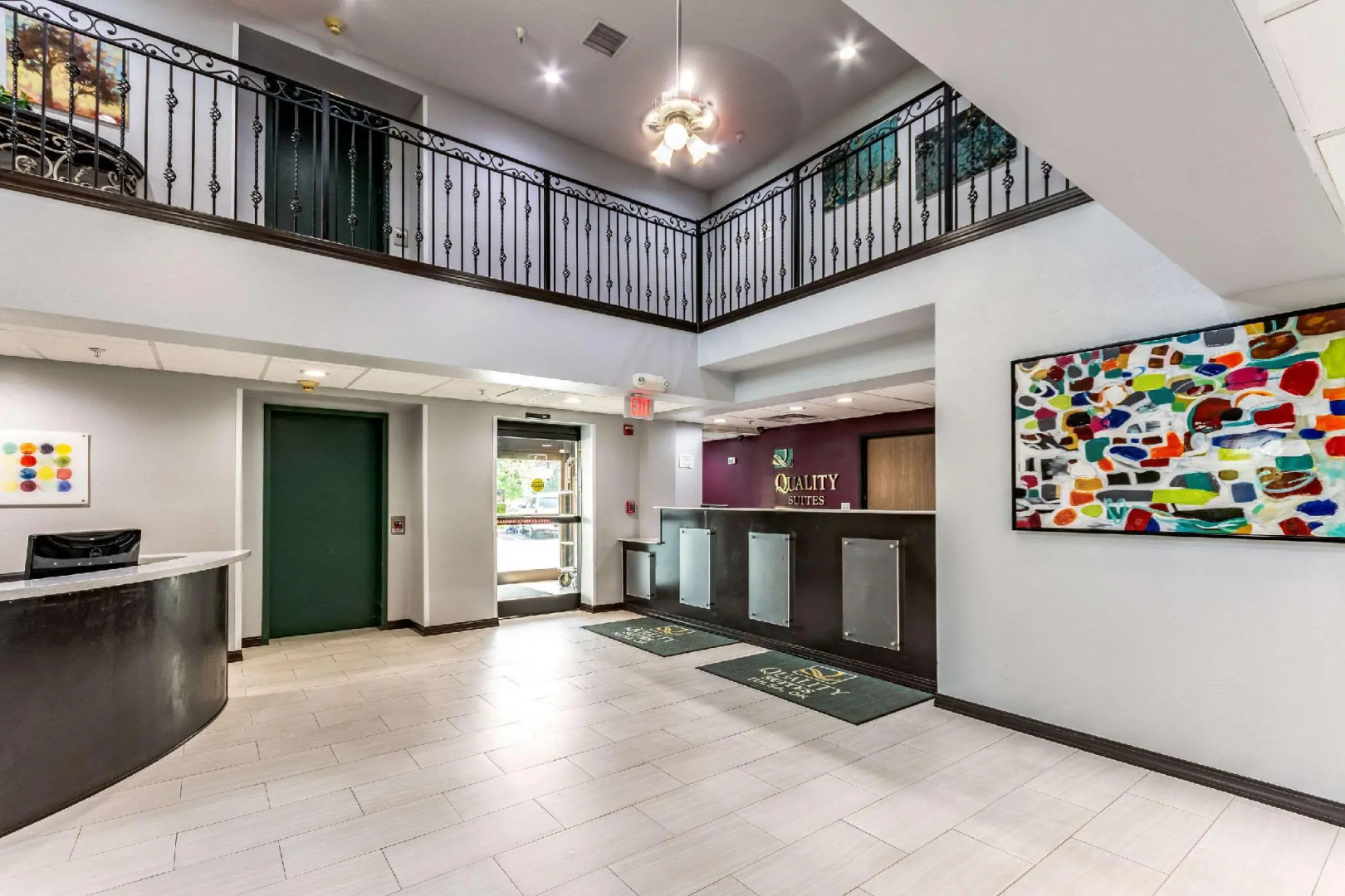 Quality Suites Tulsa I-44