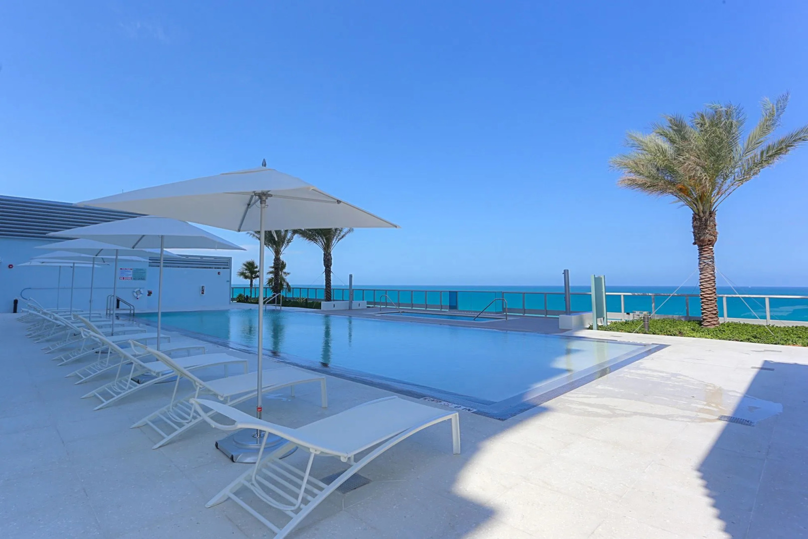 Suite Life Miami at the Monte Carlo