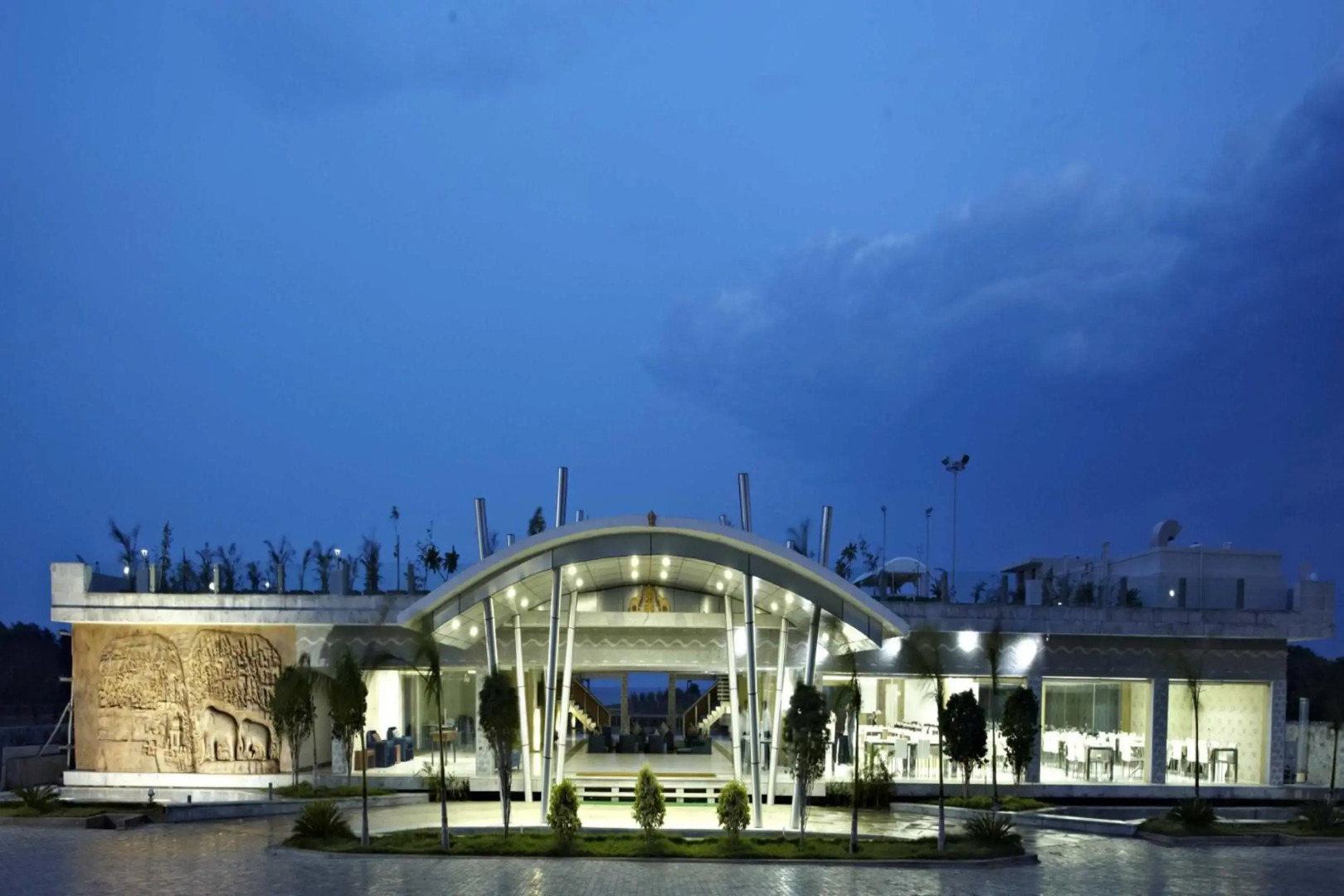 Grande Bay Resort at Mahabalipuram