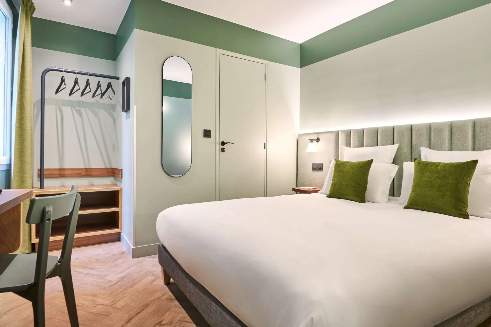 Hotel 10 Opera by HappyCulture