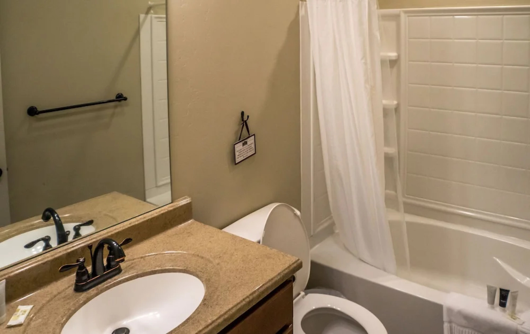 Candlewyck Cove Resort