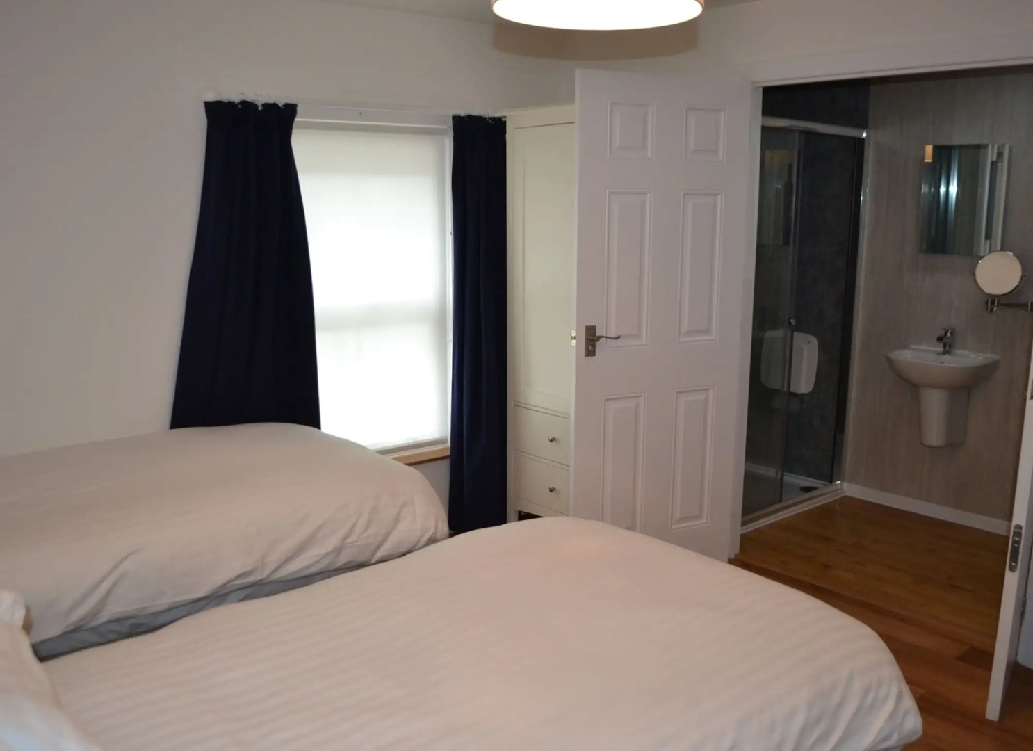 The Queens Head Hotel