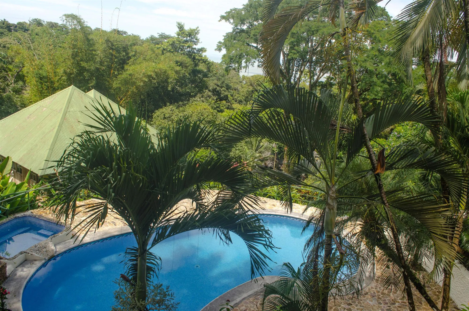 Tabulia Tree Hotel and Villas