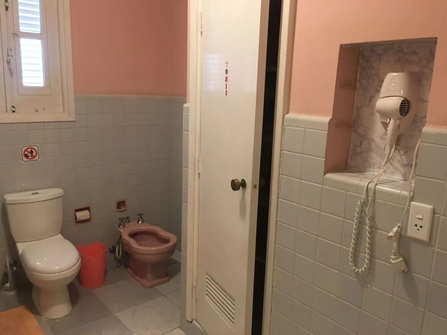 6 Bedrooms Pool Villa