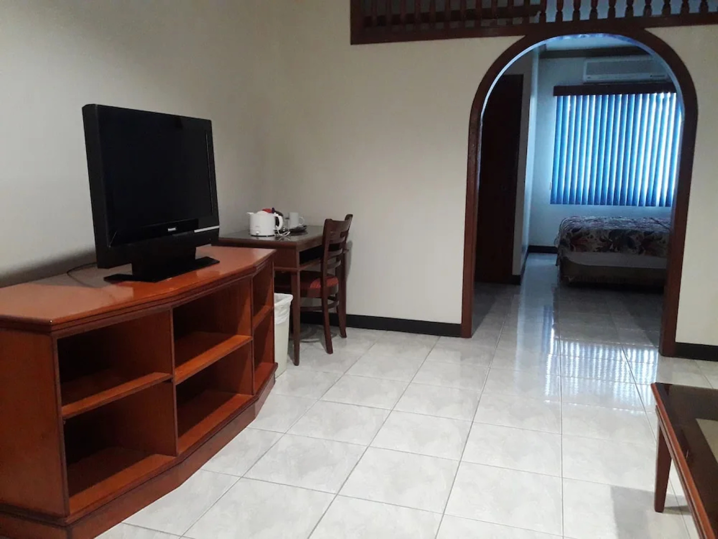 S & C Hotel Suites And Apartments