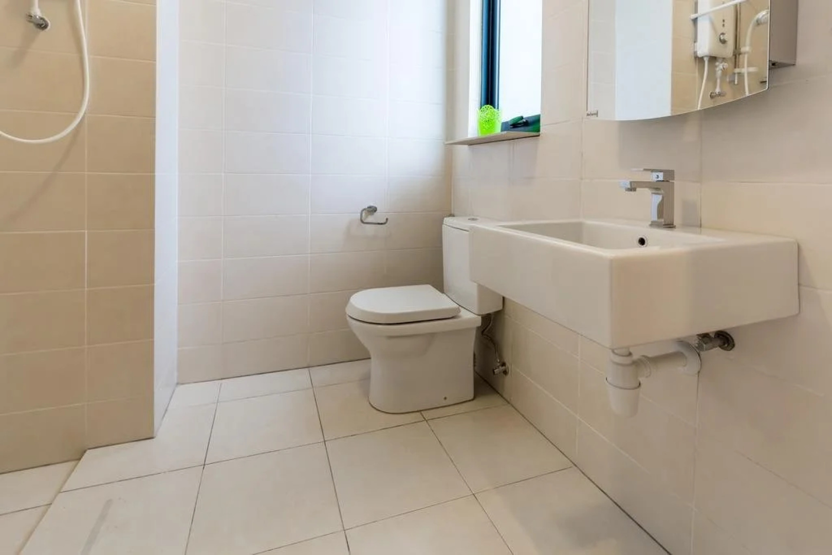 HomestayKite @ I-Residence