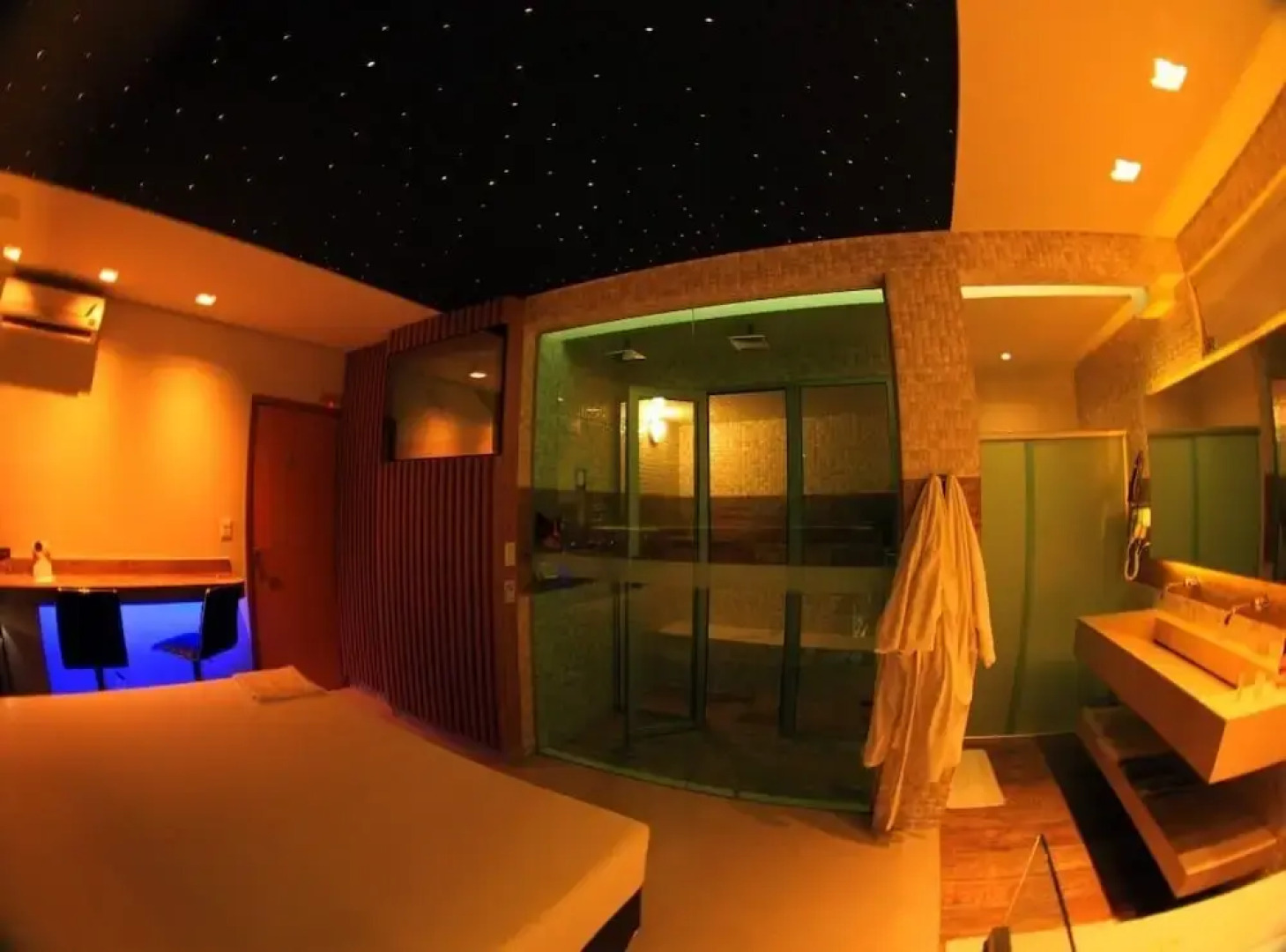 Motel Dubai - Adults Only