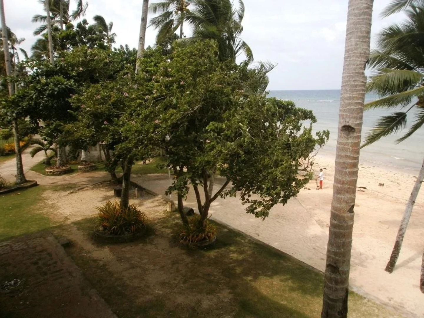 Durhan White Beach Resort