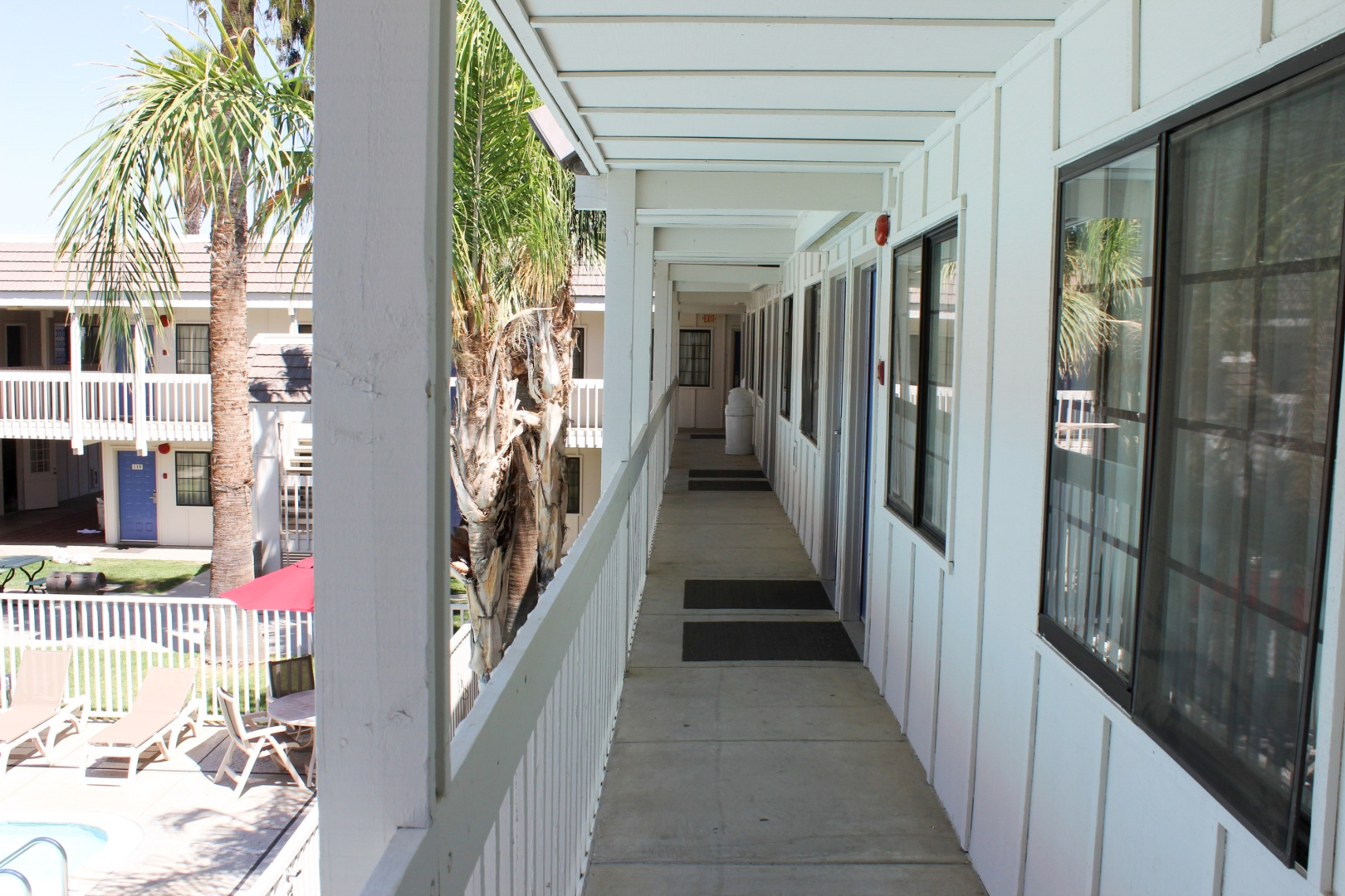 Motel 6 Coalinga, CA - East