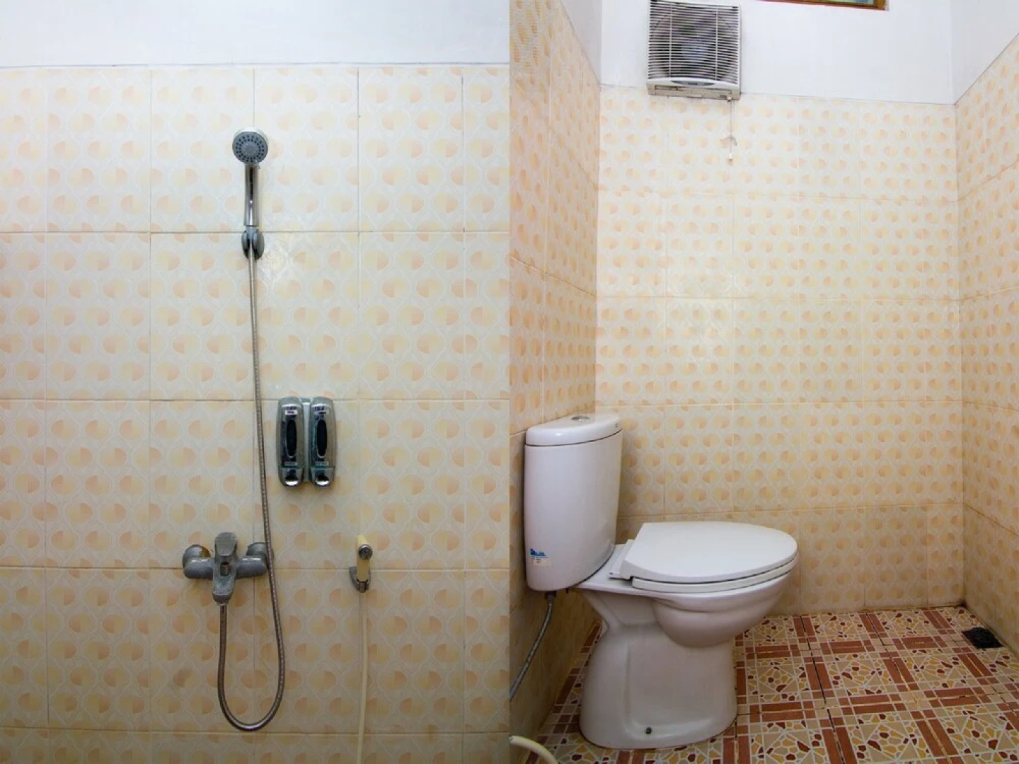 OYO 2421 Joglo Guest House Syariah