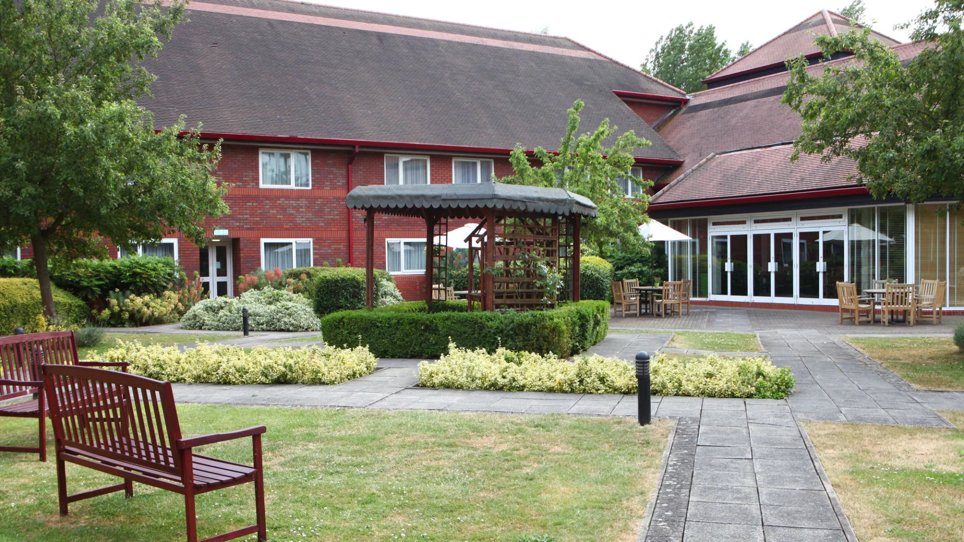 Holiday Inn Aylesbury by IHG