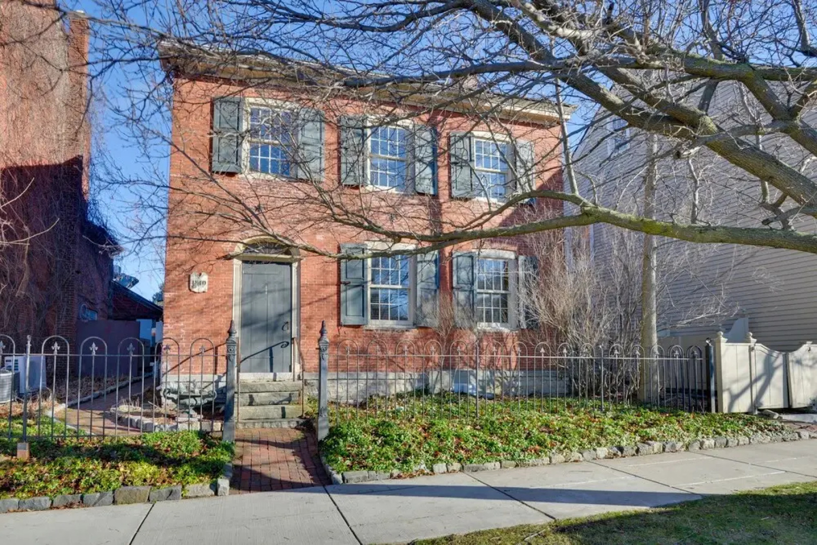 Sackets Harbor Apartment, Walk to Lake Ontario!