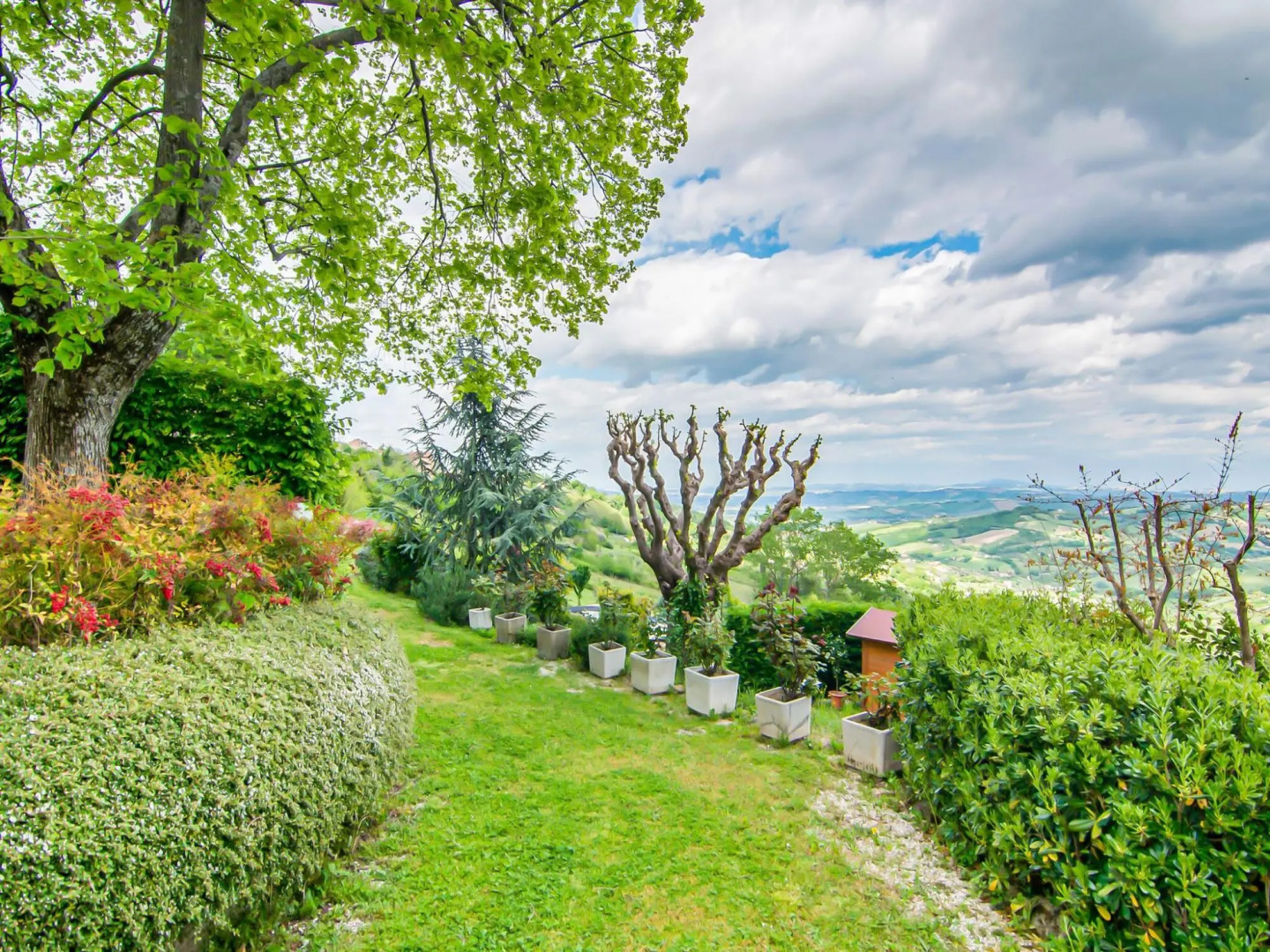 Tranquil Apartment in Cupramontana With Garden