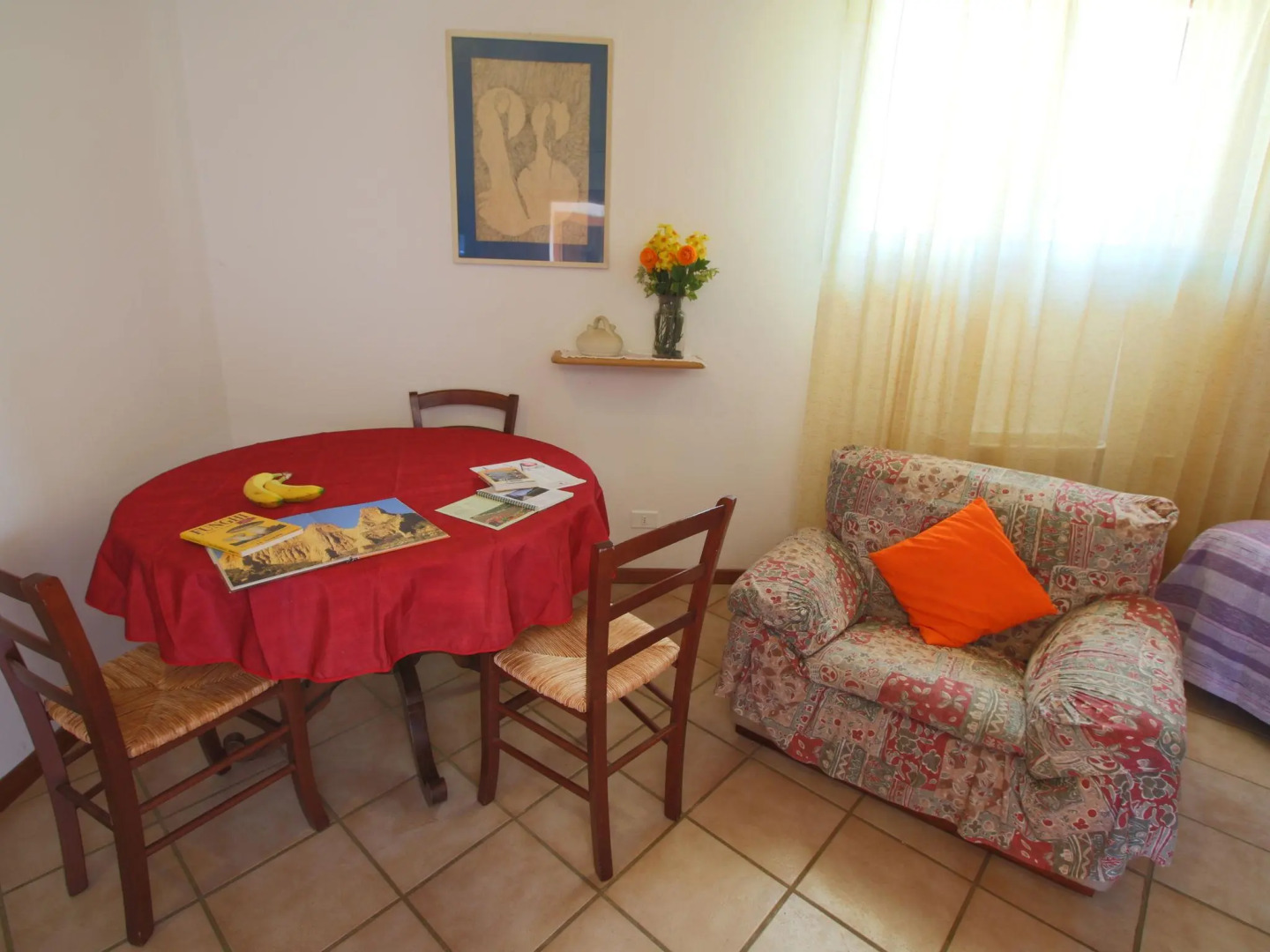 Rural agritourismo with panoramic swimming pool.