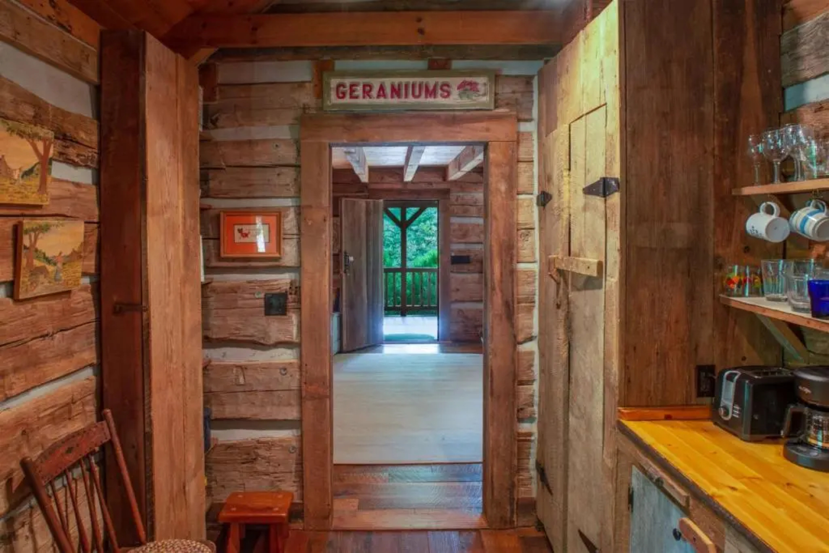 Aunt Babbie s Cabin in Pisgah Forest