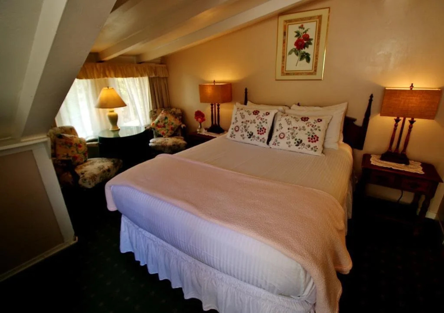 Carmel Green Lantern Inn