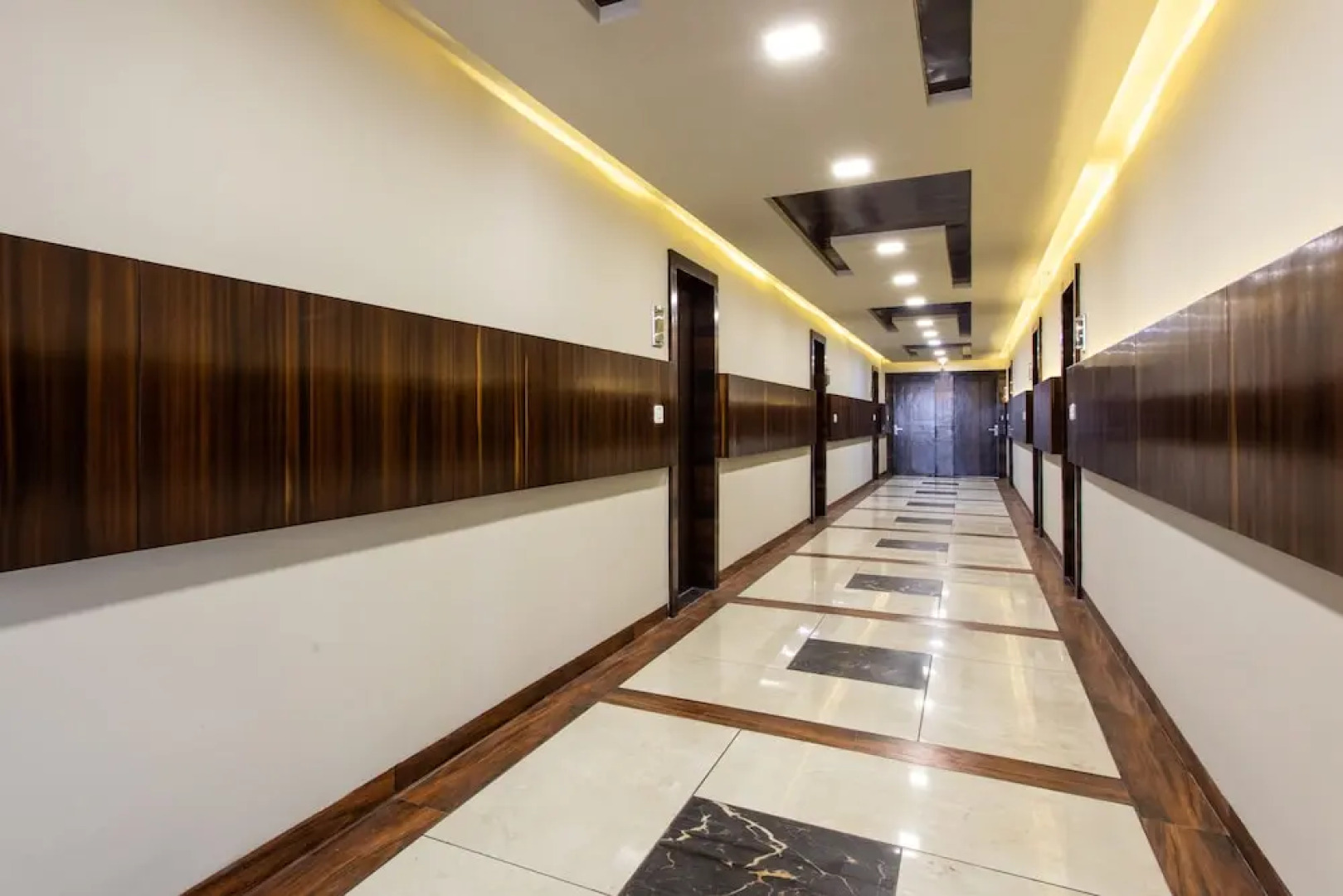 OYO 23640 Hotel Sai Kripa