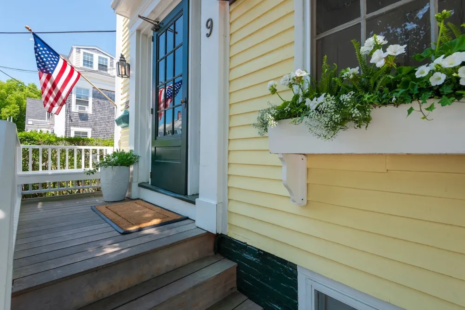 Periwinkle Inn