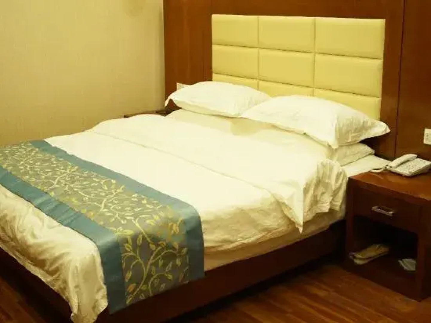 Kangqiao Hotel (Jingyuan Square Branch)