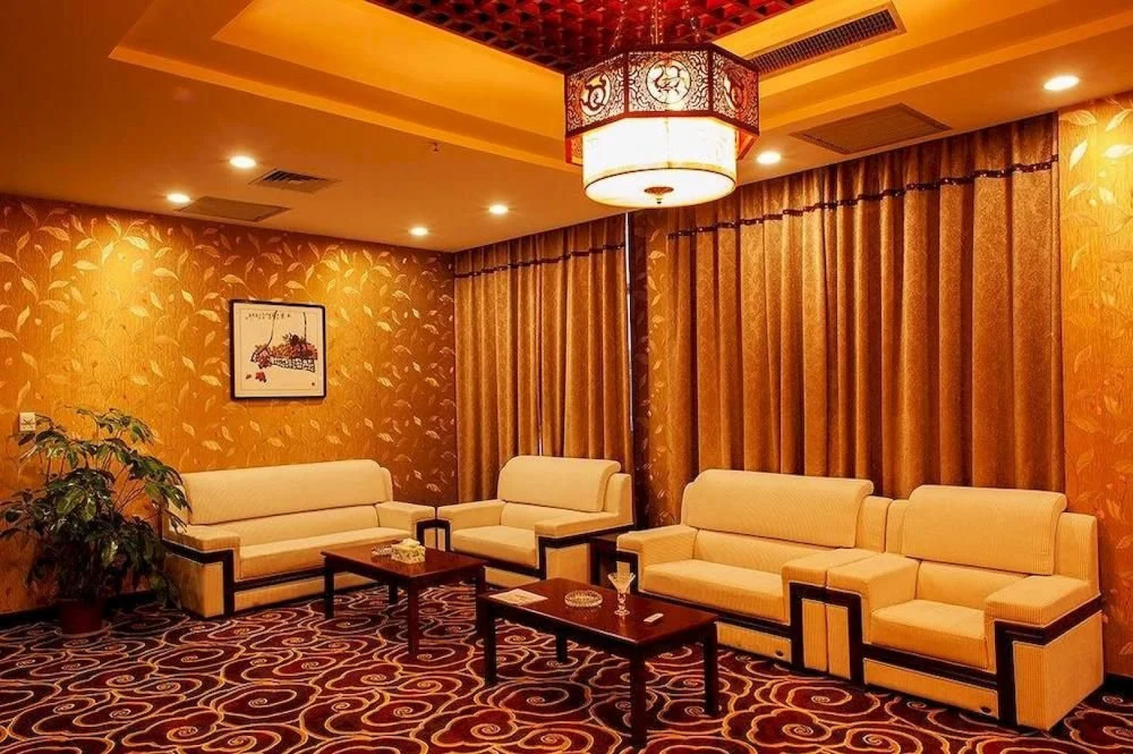 Yichang Zhaojun Hotel